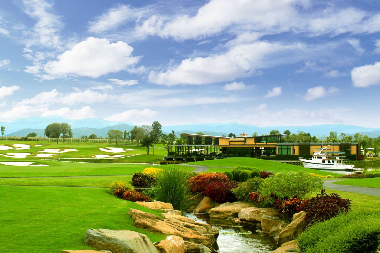 Rancho Charnvee Golf Course